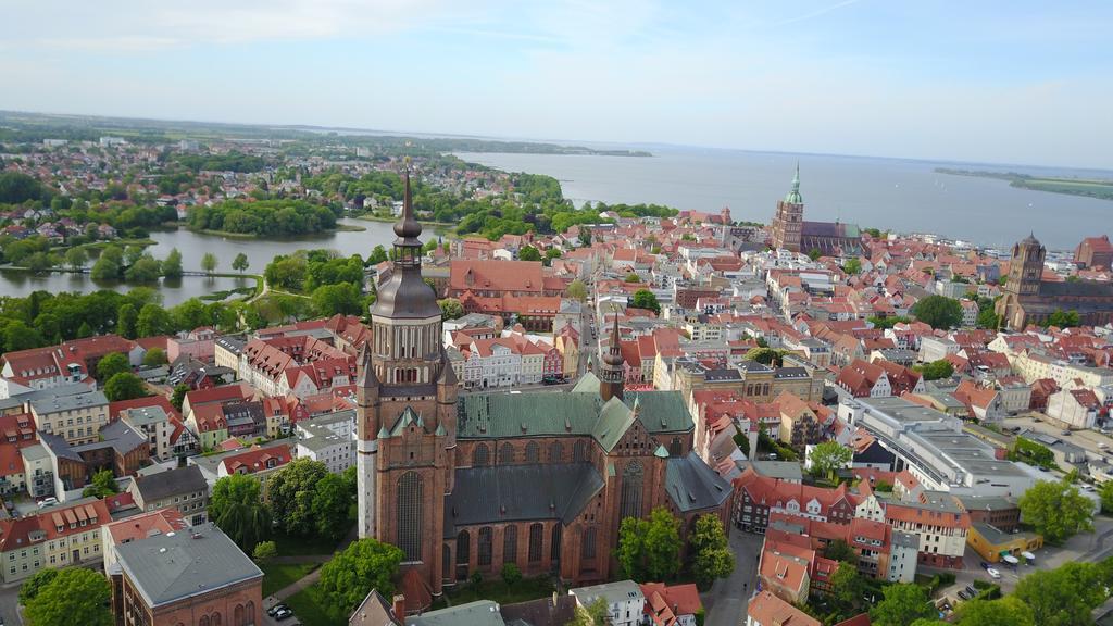 Kurhaus Devin Hotel Stralsund Exterior photo